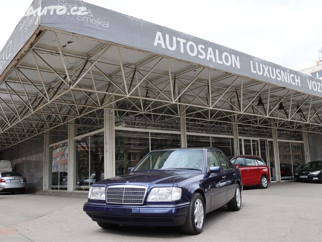Mercedes 124
